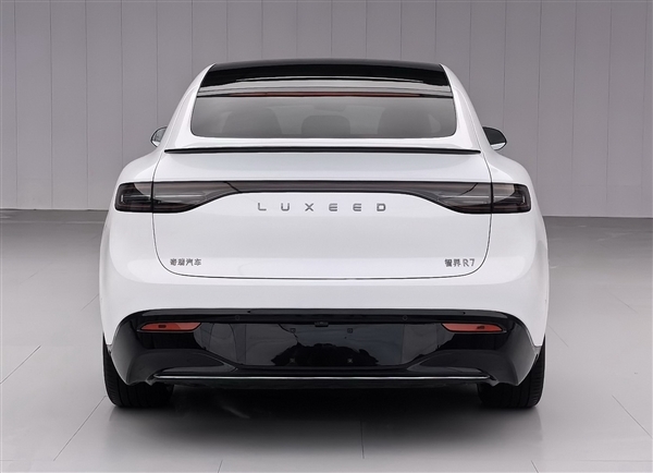 智界R7增程版亮相工信部新能源车目录,油耗仅为5.68L/100km