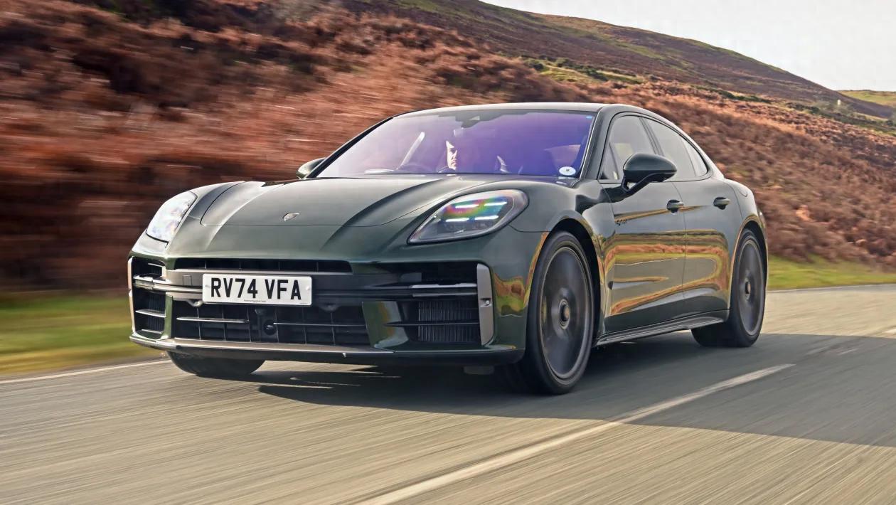 主要提升在内在,全新保时捷Panamera Turbo E-Hybrid实车图曝光