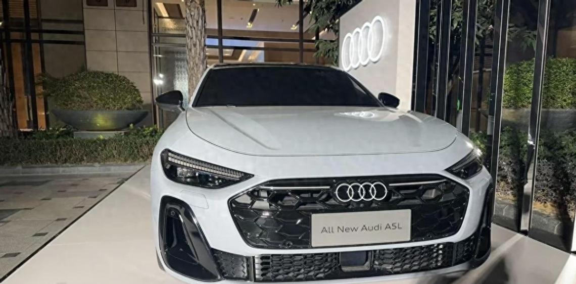 奥迪2025:颠覆传统?全新A5L、Q5L能否再创辉煌?悬念重重!