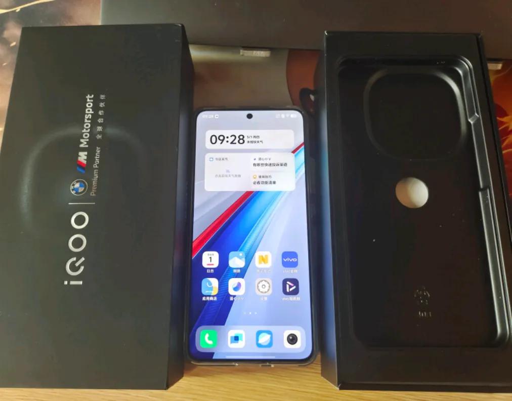 iqoo 13依旧是现在最强的游戏手机!