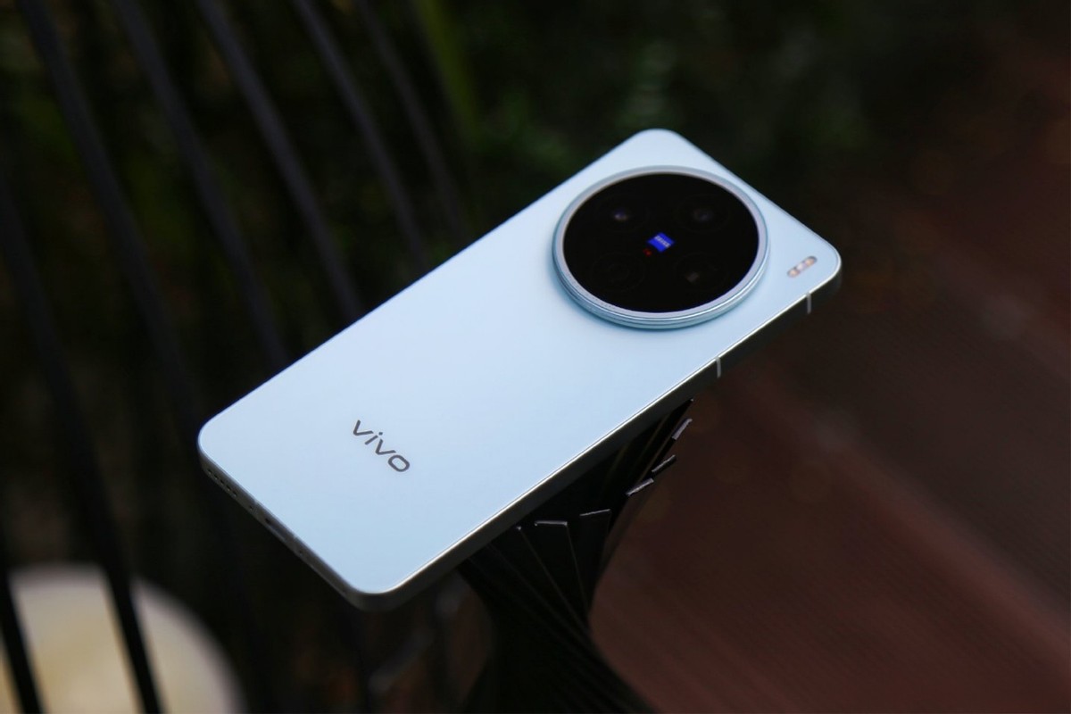 vivo X200s对比OPPO Find X8s+:同价格同尺寸中档拍照旗舰怎么选