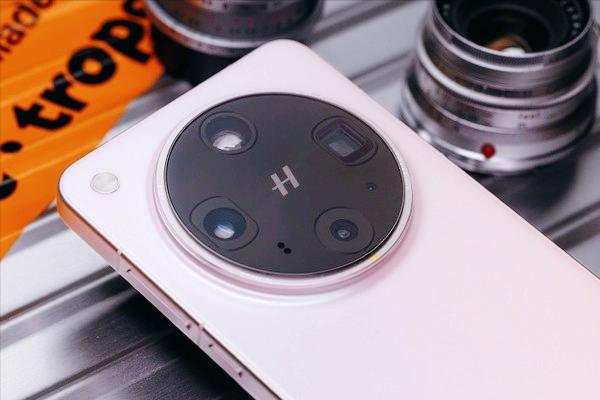 OPPO Find X9 Pro配置全泄露!2亿像素潜望加持,重新定义影像旗舰?