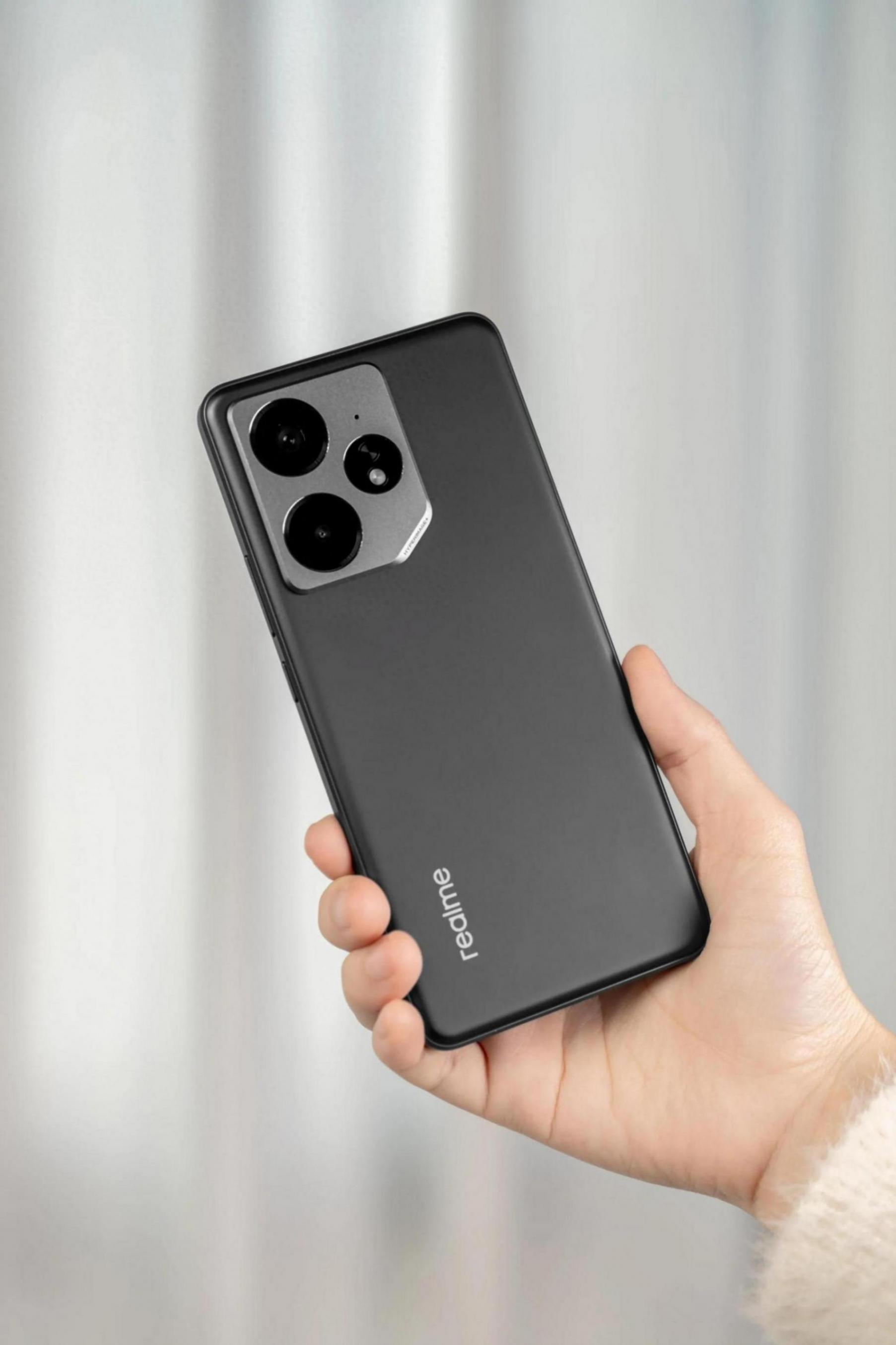 2025年续航机皇对决!四款7000mAh+手机真实数据大曝光