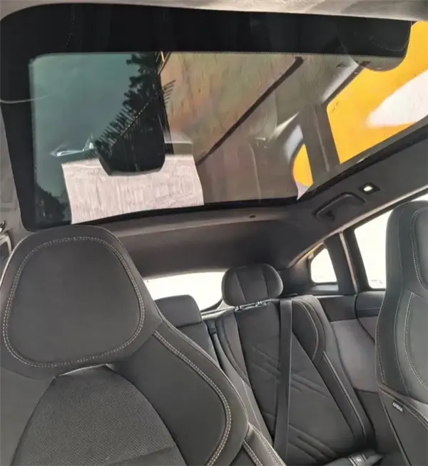 全球首辆！极氪001防弹版现身巴西：安全感直接拉满