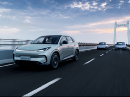 上市12小时大定26558台 全新极狐T1 6.28万起